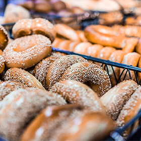 Long Island’s Wantagh Bagels Hit with Unpaid Overtime Lawsuit