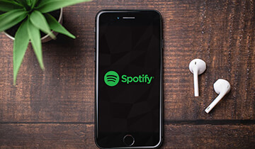 Spotify Lawsuit Alleges ‘Personalized’ Song Recommendations Are Based On Pay-for-Play Monetary Incentives