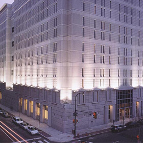 Warden of Fed. Detention Center of Philadelphia Sued Over ‘Draconian’ Visitation Policy