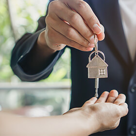 Philadelphia Apartment Complex Unlicensed to Collect Rent in Recent Periods, Class Action Claims
